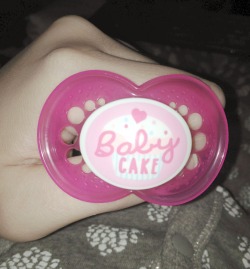 ddlgposts:  My new pacifiers! ^^ 