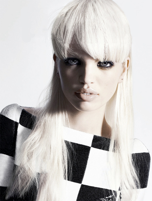 abigaildonaldson:  Daphne Groeneveld by Hasse Nielsen for Dansk Magazine Spring 2013
