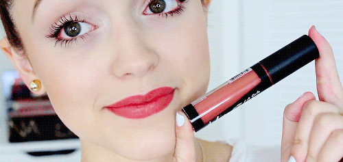 : Lip Swatches/ Mini Review | L.A Girl Matte Flat Finish Pigment Glosses