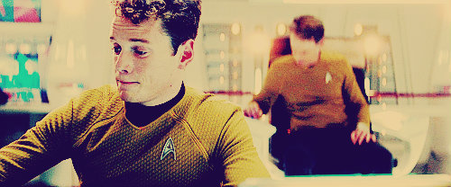 castiel-is-the-doctor:  Pavel Chekov with the yellow uniform! &lt;3