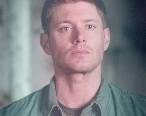 shaunamyrise:theedgeofablade:“I know. You’re hoping Castiel will return to you.Seriously tho, this i