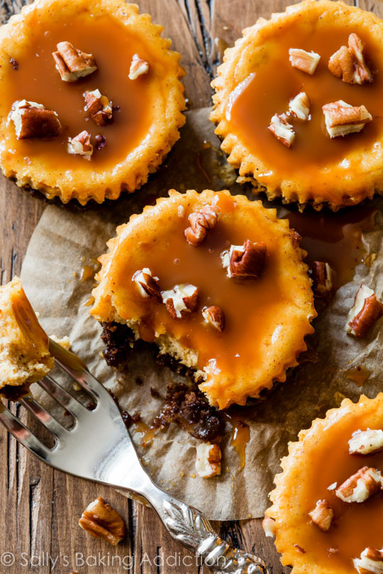 guardians-of-the-food:  Salted Caramel Pumpkin Cheesecakes 