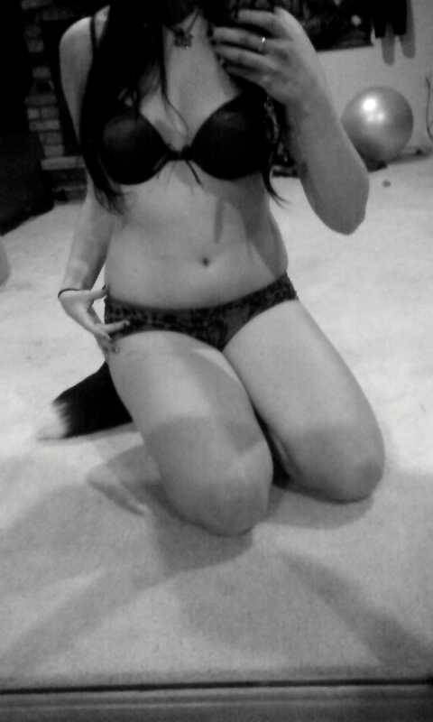 kinda-awkward-foxtails:  My tummy was super cute last night!