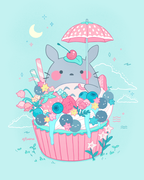 ajtuana:Having a bad day? Here, please have a little Totoro cupcake. Instagram | Twitter
