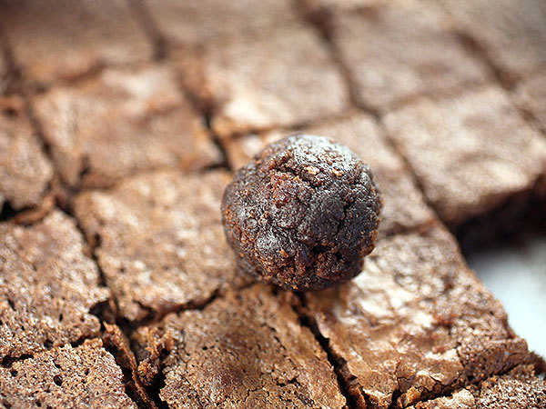 foodffs:  Confetti Brownie Bon Bons Really nice recipes. Every hour.