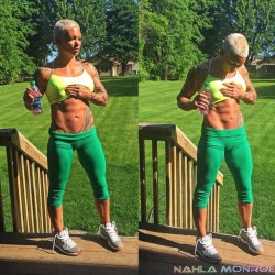 luvherfitbody:  @getbodied_by_nahla        #thoseABS      #WellDamnLookAtThatBody     #thoseQUADS  Wow everything muscle is perfect especially that thick gash