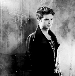 Voir un profil - Gabriel Cunningham Tumblr_inline_nreq4beLN11qlt39u_250