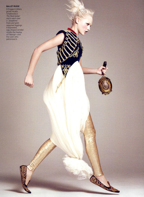 “An Alexander McQueen moment” Sasha Pivovarova in Vogue US September 2008 by David Sims