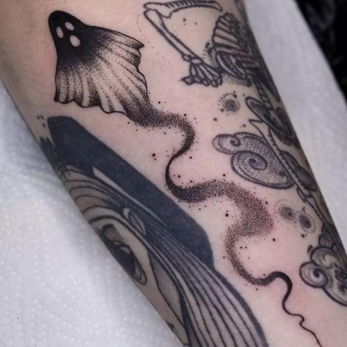 It was lots of fun to do this little filler ghost !! . . I have bookings free in February ☆☆☆ If you