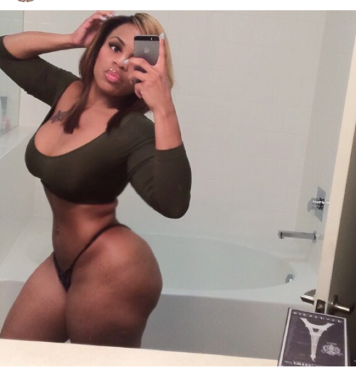 gurillaboythamane: dalandofmilkandhoney: Dominique Chinn SEXY BAD BITCH