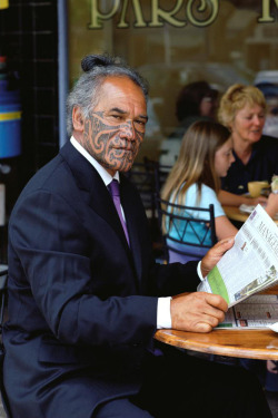 note-a-bear:  bigwordsandsharpedges:  The native Maori people of New Zealand have tattooed their faces for centuries. They had a complex warrior culture before the arrival of Europeans, and suffered under early colonialism, but have experienced a cultural