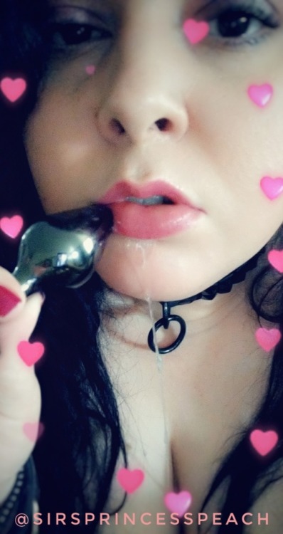 monchichitamberine:  Mouth Monday 💋 Thanks for the fun theme day @monchichitamberine 😍💕 💜 SirsPrincessPeachhttp://sirsprincesspeach.tumblr.com  💋💋💋Thank you for submitting to Mouth Monday! 💋💋💋