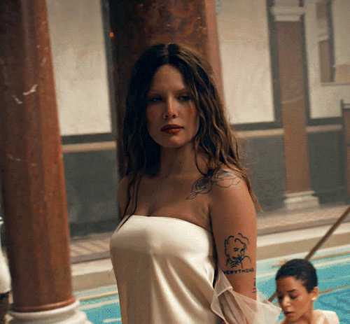 aimeegbbs:  I AM NOT A WOMAN, I’M A GOD (2021) 