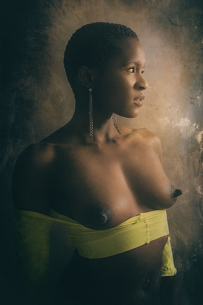 quanah621:  Kenyan Beauty http://quanah621.tumblr.com 
