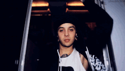 https://69.media.tumblr.com/8843588b92c1664648a1da7127901903/tumblr_mlnipxYSwD1r3z7bto1_500.gif