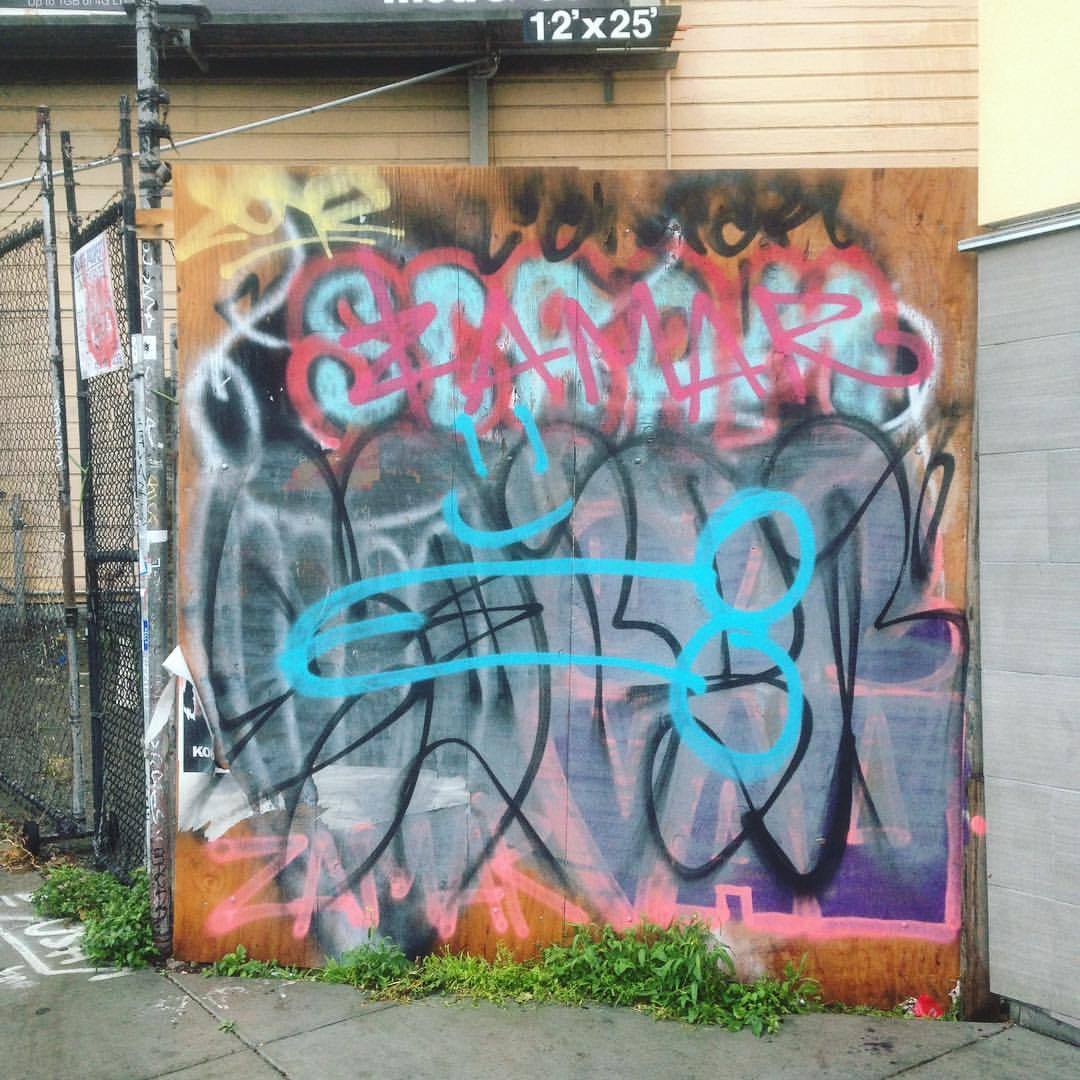 8===D :: MARKET ST, SF, CA :: APRIL 2017 #bayareagraffiti #sfgraffiti #graffiti #streetart #tags #throws #tagsandthrows #iphonography #welovebombing #vandal #art #love #bombing #artisnotacrime #sploosh