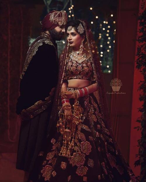 Regal wedding inspiration | Photography by @cupcakeproductions13 #realbride #brideandgroom #manishma