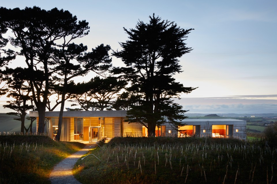architorturedsouls:  Secular Retreat / Peter Zumthorph: Jack Hobhouse/Living Architecture