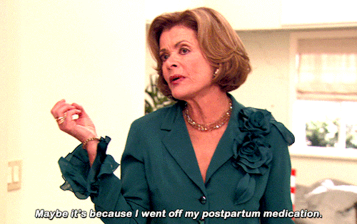 ARRESTED DEVELOPMENT3.01 "The Cabin Show"