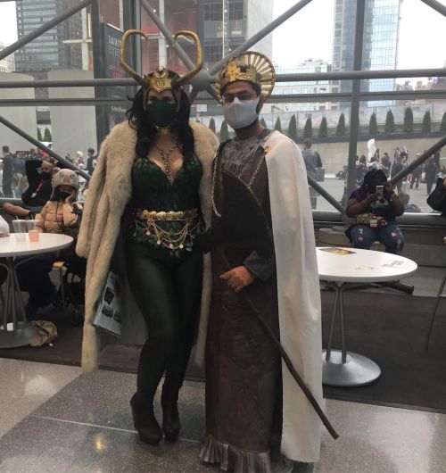 Slam the alarm, I have found the OTP of #nycc2021. A Loki variant married to Dev Patel Sir Gawain. #