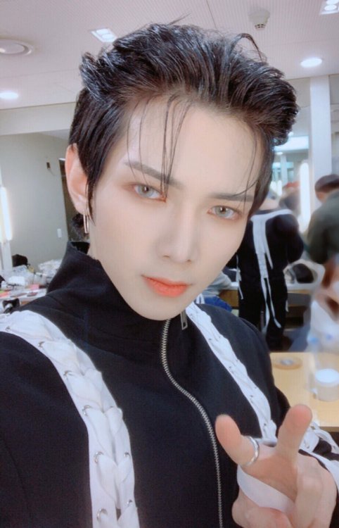 210311 ATEEZofficial Twitter update:[#여상] 에이티니 오늘 응원해줘서 너무 고마워용ㅎㅎ 사랑합니다[#YEOSANG] ATINY thanks for c