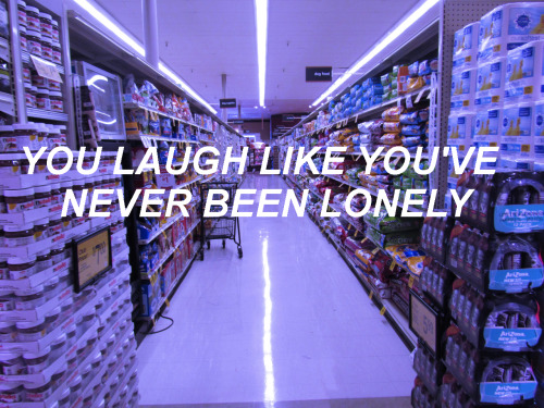 benandtheband:  highschoolhandjobs:  bones // ben howard requested by anon // photos by (x)  THIS FUCKING SAYS “LIKE ILL BE THERE TO GOLF YOU” WHAT THE FUCK 