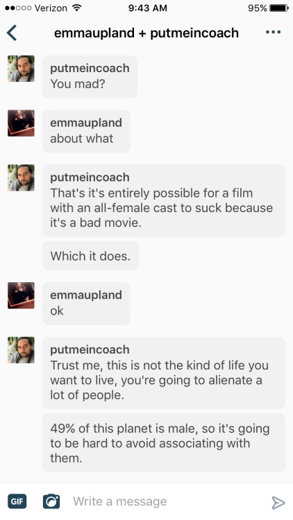 acidinthesnow:emmaupland:I am amazedI love how she doesn’t even engage him and he still goes o