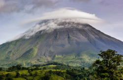 blue-36:  Arenal, Costa Rica