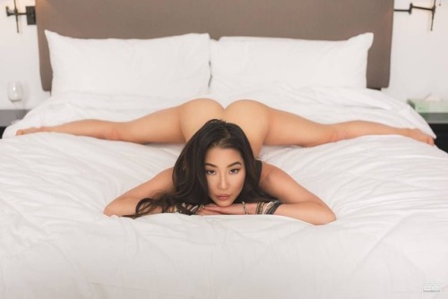 Sex Flexible Can Be So Sexy pictures
