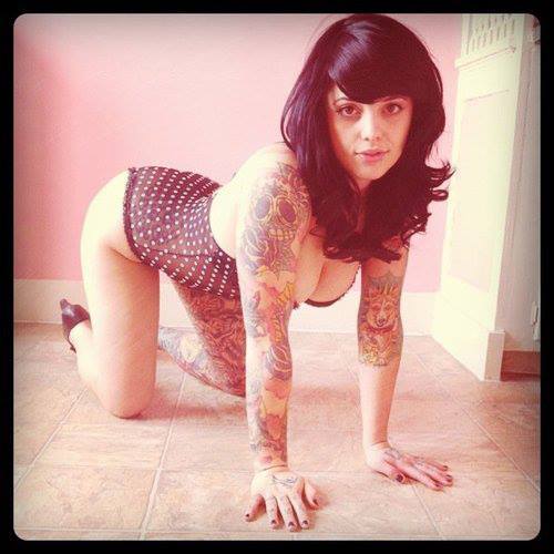 Radeo Suicide adult photos