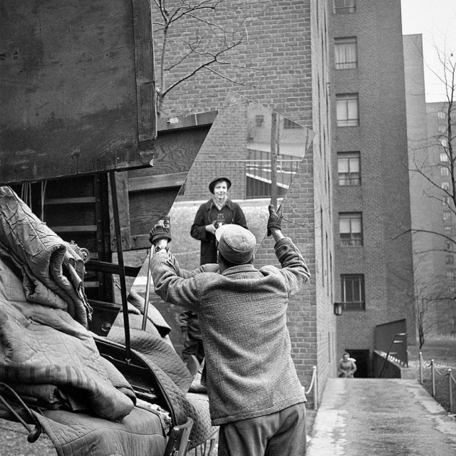 Vivian Maier - Autorretrato en Nueva York, 1955