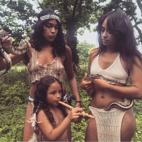 vryblk:Happy Indigenous Peoples Day! I love celebrating my ancestors, my culture and tribe. I want t
