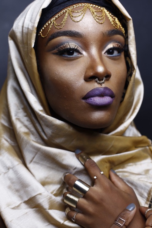 blackfashion: Arabic inspired makeup by @ronkeraji @ronkerajimakeup model: @jessnnecee