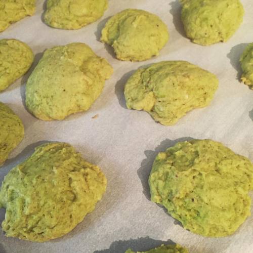 I figured it was appropriate to make these vegan sugar cookies green. They kinda look like lettuce l