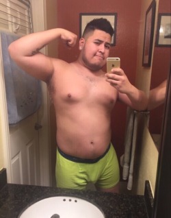 tonyvandercub:  Tummy Tuesday &amp; updated current progress picture.