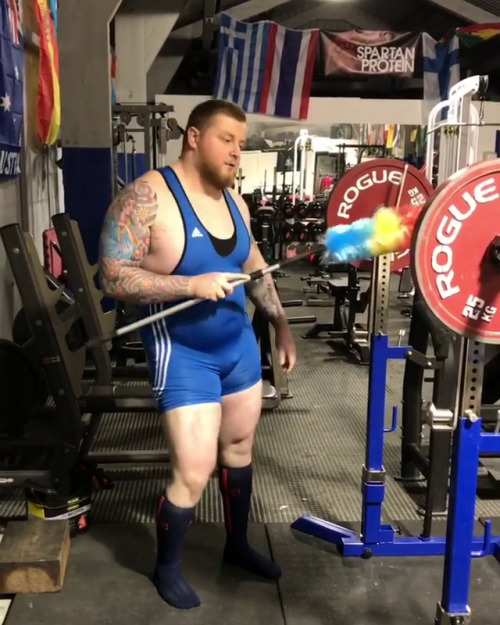 Powerlifter Mark MacQueen at it again.