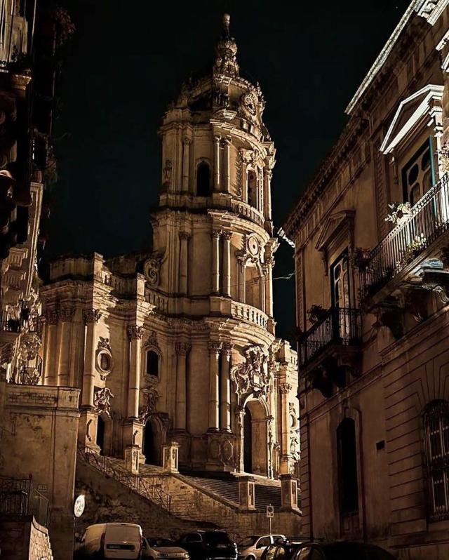 Duomo San Giorgio - Modica, Sicilia #Architecture#Travel #Duomo San Giorgio #Modica#Silcilia#Italy#Europe