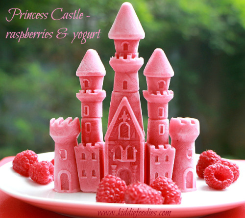 This raspberry frozen yogurt princess castle from Kiddie Foodies (a blog for healthy and tasty food geared toward kids) is amazing. Because the process uses an ice cube mold, this fun food fit for a princess looks fairly simple.