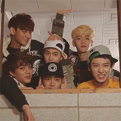 jiyeolie:  Can you guys get any cuter?  