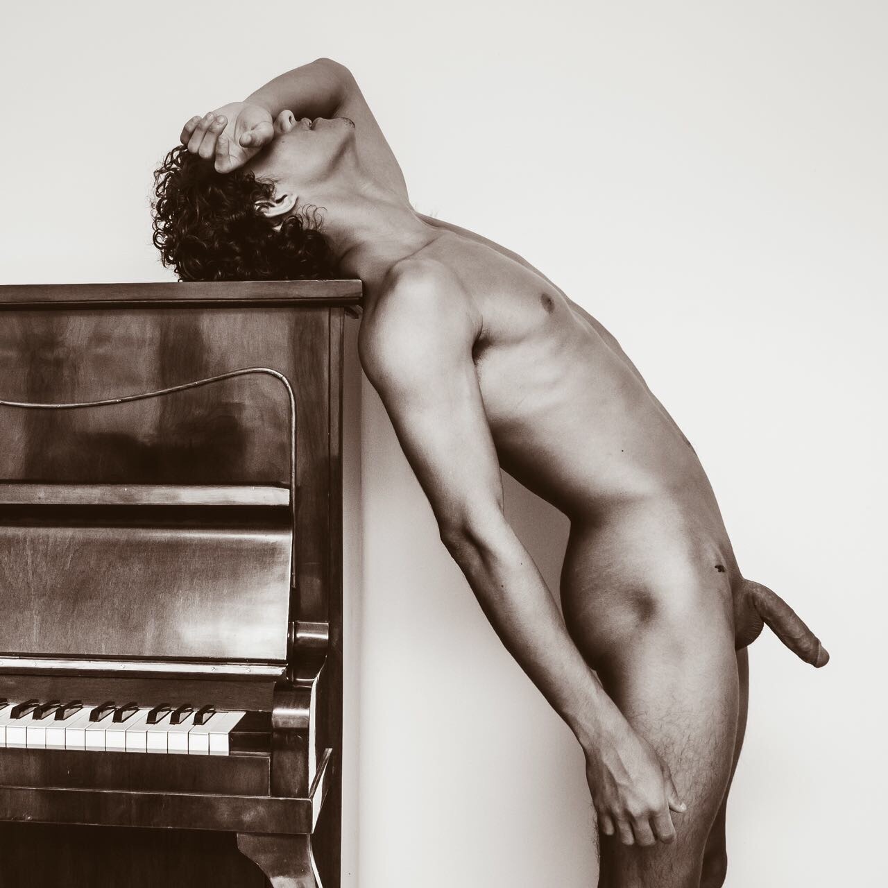 aandrr:Renato Arruda for Nudus Magazine by Me