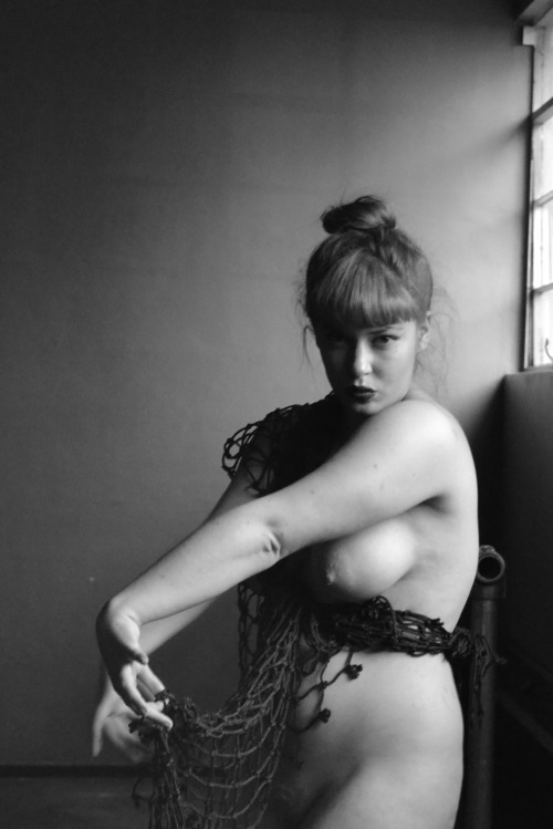 johnnymumblespics:  Sierra McKenzie Photo: John Fox 
