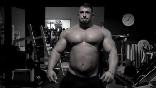 gerske:  German beast Kevin Wolter. On and off-season 
