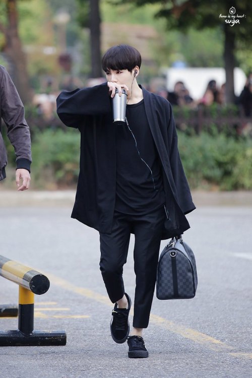 BTS Suga's airport fashion looks