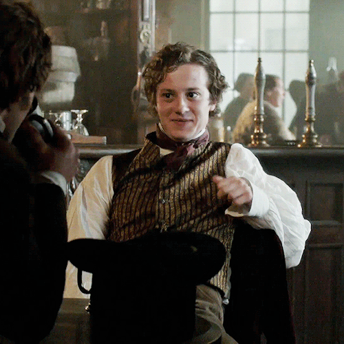 JOSEPH QUINN As ARTHUR HAVISHAM