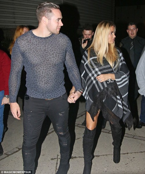 weightgainerlover: allthatflab: Katie Price’s husband Kieran has been getting a little soft ov
