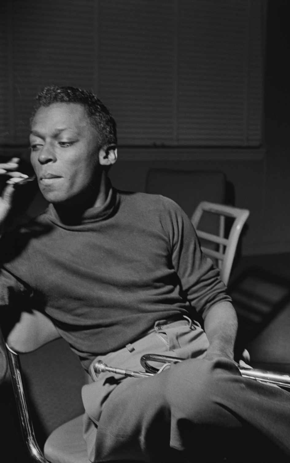 colecciones:  Miles Davis at his “Miles Davis Quartet” session of March 6, 1954.