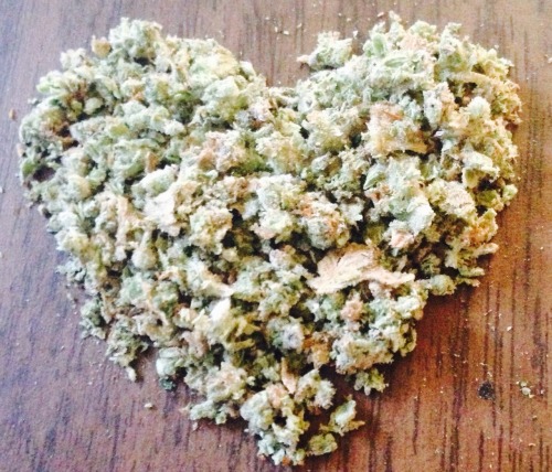 underground-stoner-bitch:  Isn’t it beautiful?! ❤️😘💋😍