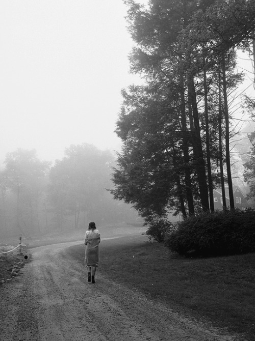 emmaduerrewatson:TAYLOR SWIFT photographed by Beth Garrabrant for “folklore” Album Photo