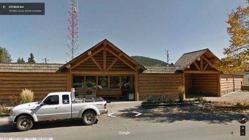 streetview-snapshots:District of 100 Mile House Municipal Hall, Birch Avenue, 100 Mile House
