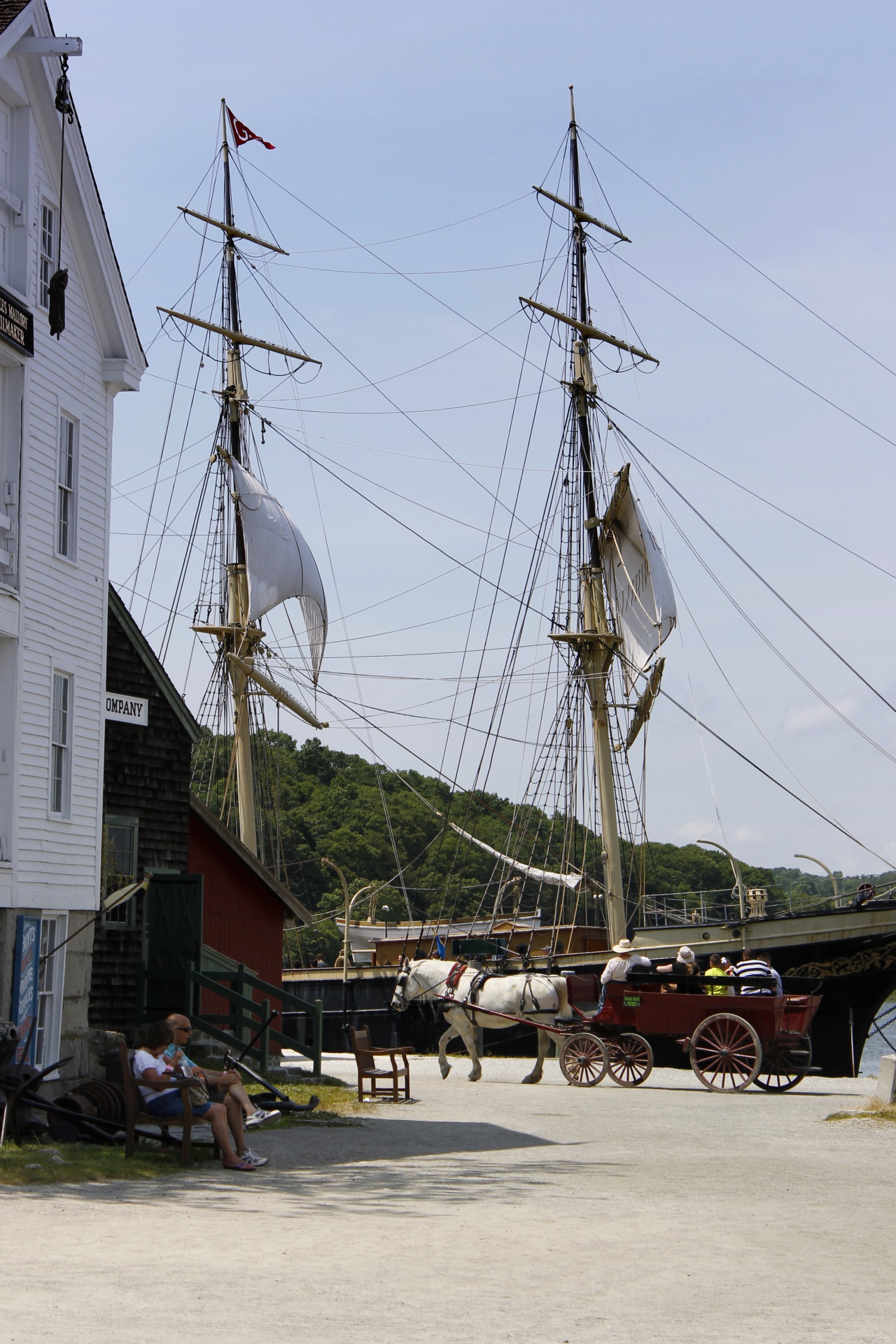 thebrassglass:  Mystic Seaport is a beautiful open-air museum in southeastern Connecticut.